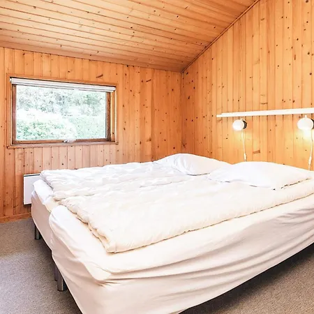 Feriehus Four-bedroom In Væggerløse 19
