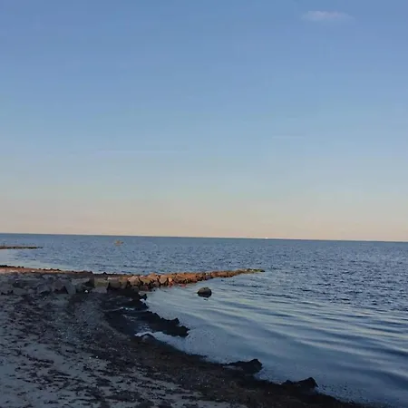 8 Person In Vaeggerlose-by Traum *