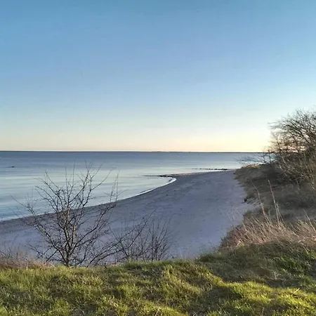 Casa vacanze 8 Person In Vaeggerlose-by Traum Bøtø By